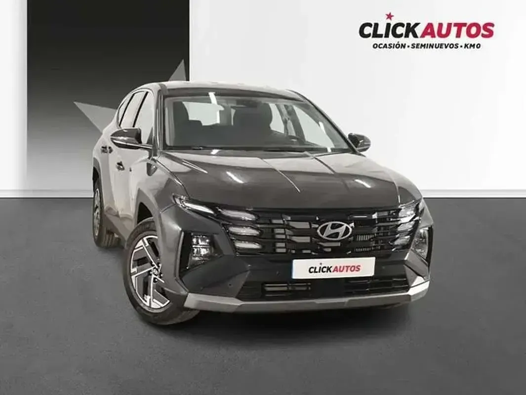 Usado Hyundai Tucson 160 CV (117 kW) 2025 Gris SUV