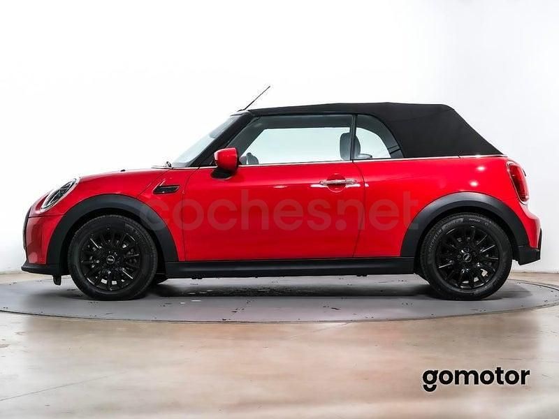 Usado Mini Cooper Cabriolet 136 CV (100 kW) 2024 Rojo Descapotable