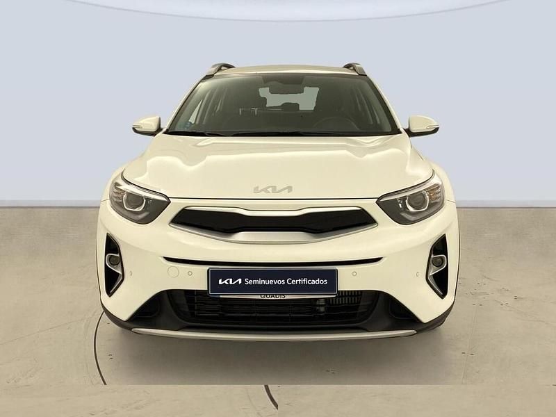 Usado Kia Stonic 100 CV (73 kW) 2025 Blanco SUV