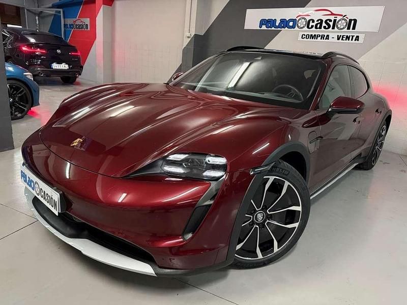 Usado Porsche Taycan Cross Turismo 419 kW (571 CV) 2021 Burdeos Familiar
