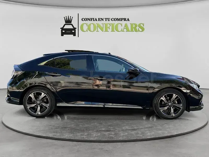 Usado Honda Civic Executive 129 CV (94 kW) 2019 Negro Berlina