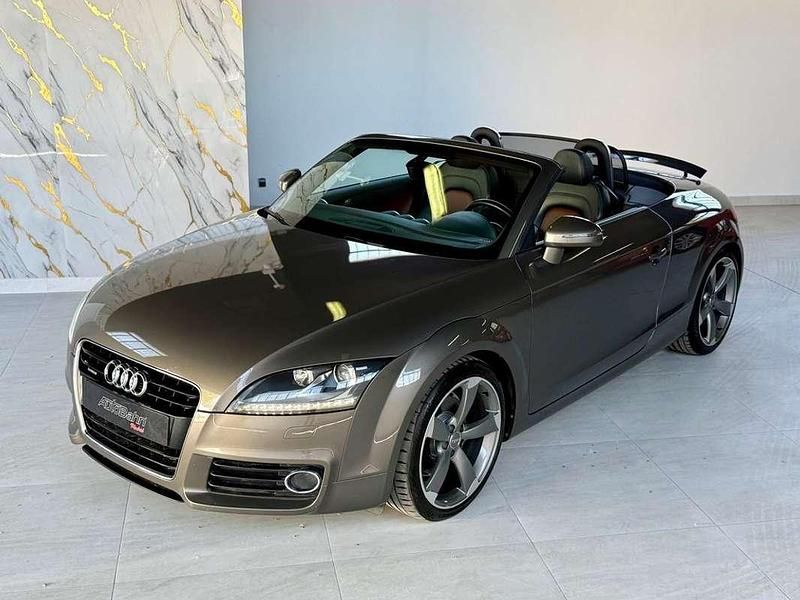 Usado Audi TT 211 CV (155 kW) 2011 Gris Coupe