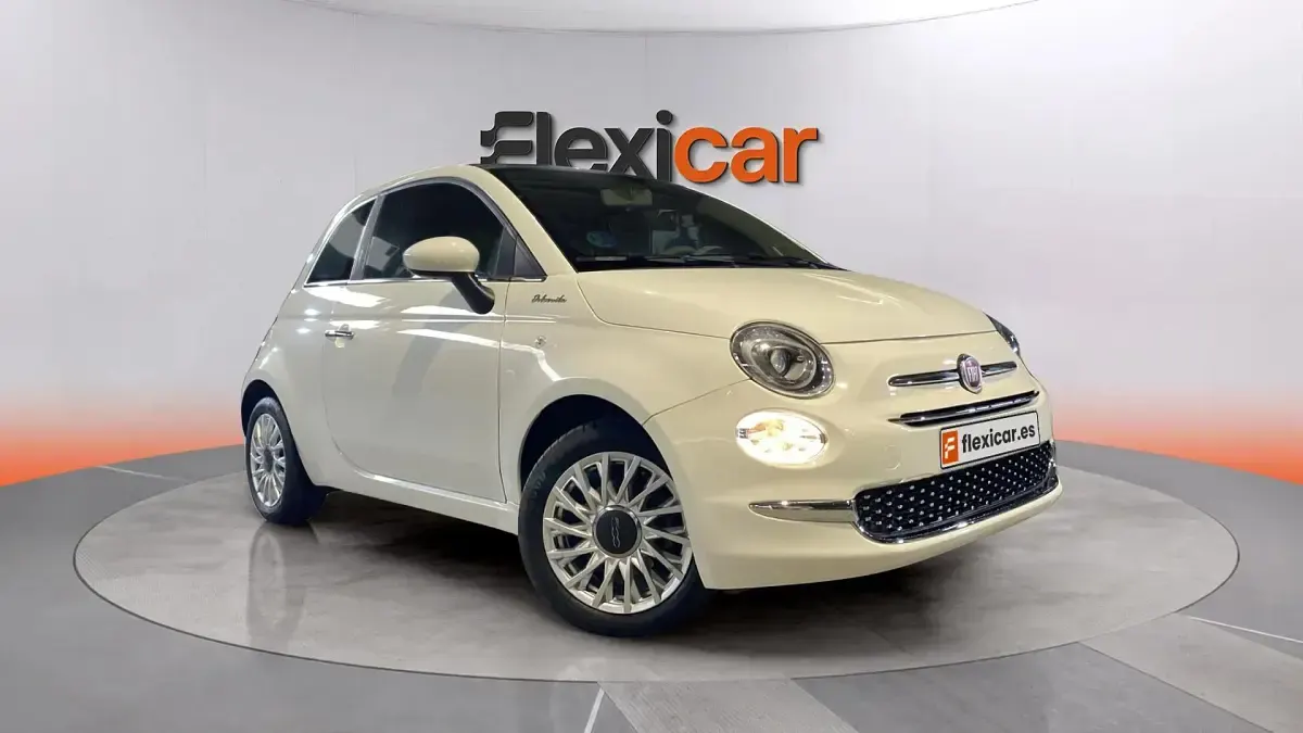 Usado Fiat 500 Dolcevita 71 CV (52 kW) 2023 Berlina