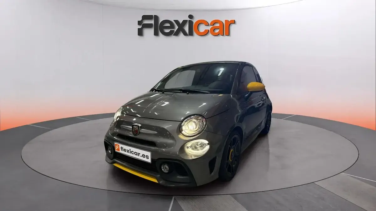 Usado Abarth 595 Turismo 165 CV (121 kW) 2020 Gris Berlina