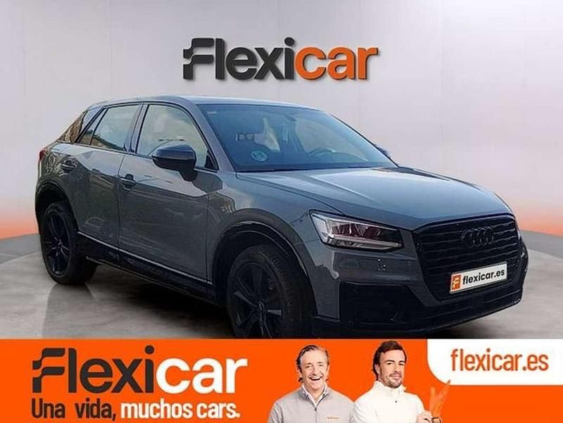 Usado Audi Q2 Design 116 CV (85 kW) 2018 Gris SUV