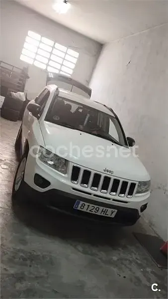 Usado Jeep Compass Limited 136 CV (100 kW) 2012 Blanco SUV