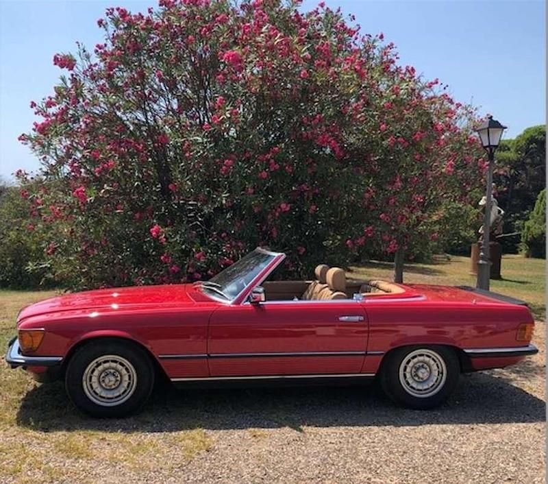 Usado Mercedes SL500 245 CV (180 kW) 1983 Rojo Coupe