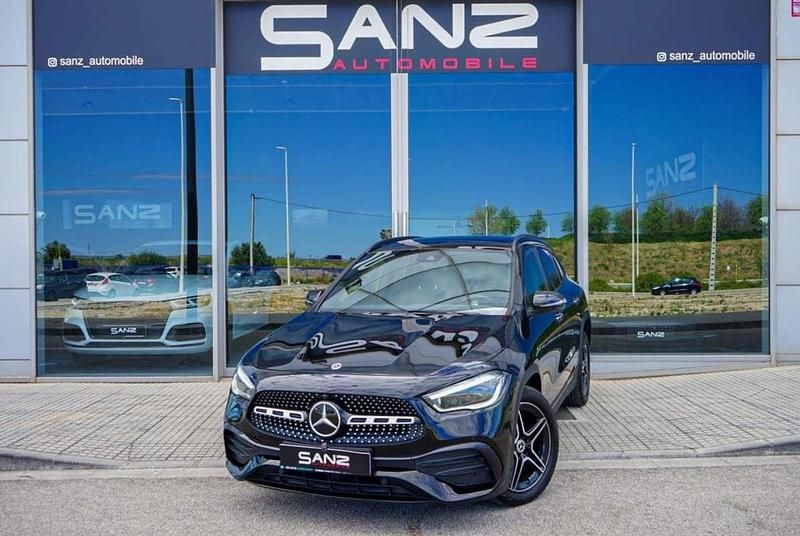 Usado Mercedes GLA250 218 CV (160 kW) 2021 Negro SUV