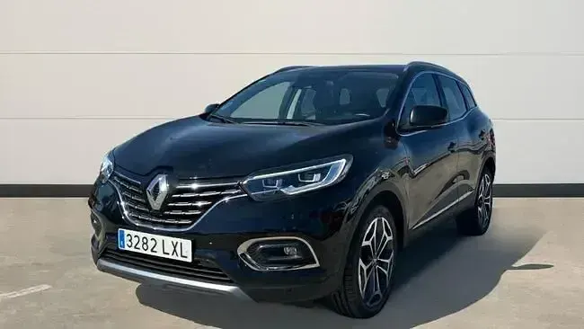 Usado Renault Kadjar Zen 140 CV (102 kW) 2022 Negro SUV