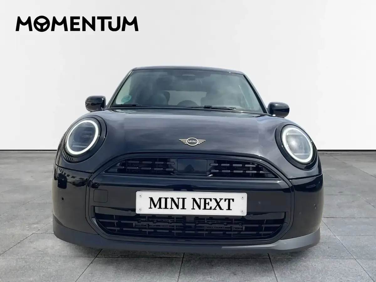 Usado Mini Cooper Essential 156 CV (114 kW) 2024 Negro Utilitario