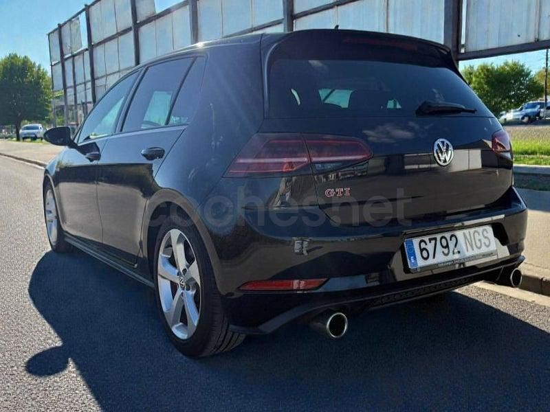 Usado VW Golf VII GTI 245 CV (180 kW) 2019 Negro Berlina