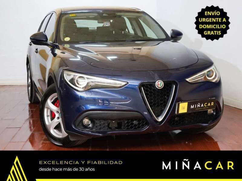 Azul Usado 2018 Alfa Romeo Stelvio Super SUV | 21.450 € (Un poco caro) - Imagen 1/4