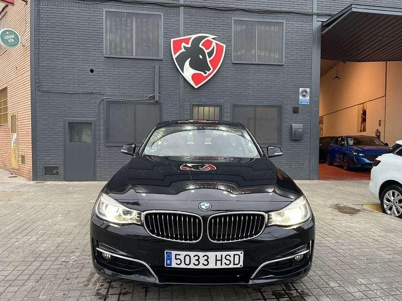 Usado BMW 320 Gran Turismo 184 CV (135 kW) 2013 Negro Berlina