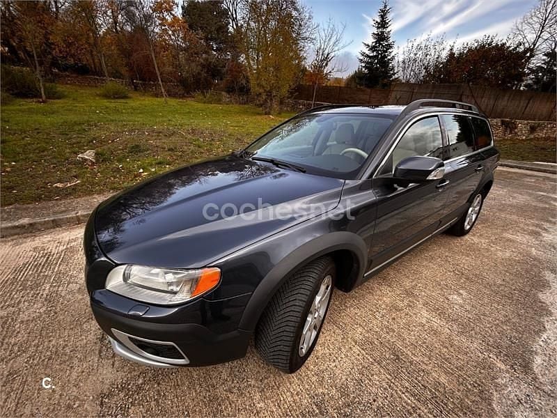 Azul Usado 2007 Volvo XC70 Summum Familiar | 9850 € - Imagen 1/4