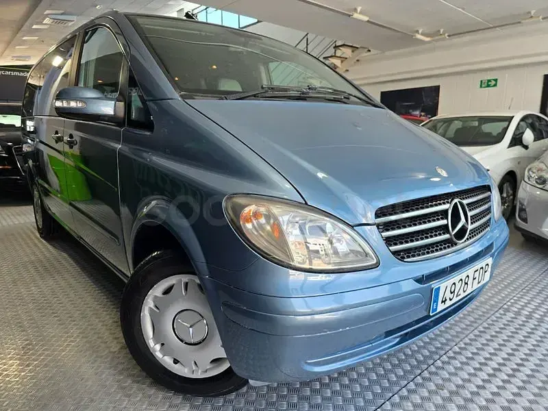 Usado Mercedes Viano 150 CV (110 kW) 2006 Azul Monovolumen