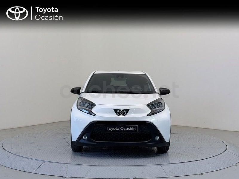 Usado Toyota Aygo X Play 72 CV (52 kW) 2025 Blanco SUV