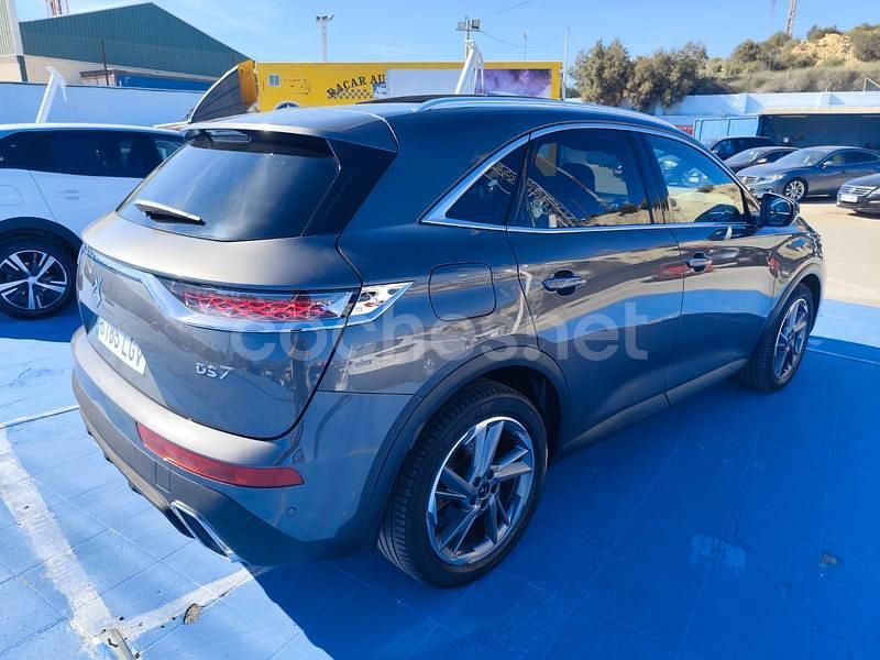 Usado DS Automobiles DS7 Crossback So Chic 180 CV (132 kW) 2020 Gris / plata SUV
