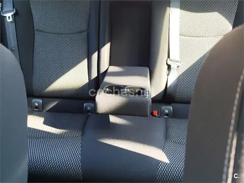 Usado Nissan Pulsar Acenta 115 HP (84 kW) 2015 Cinzento Citadino