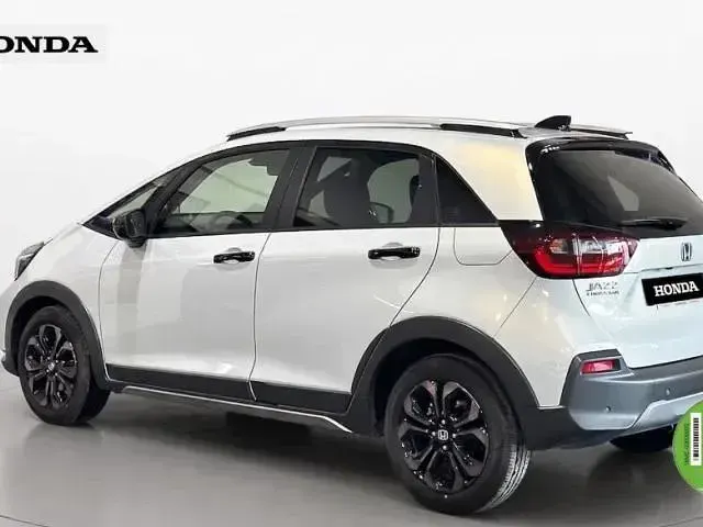 Usado Honda Jazz 122 CV (89 kW) 2025 Sedán Utilitario