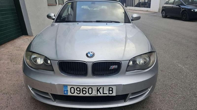Usado BMW 118 Cabriolet 143 CV (105 kW) 2009 Gris Descapotable