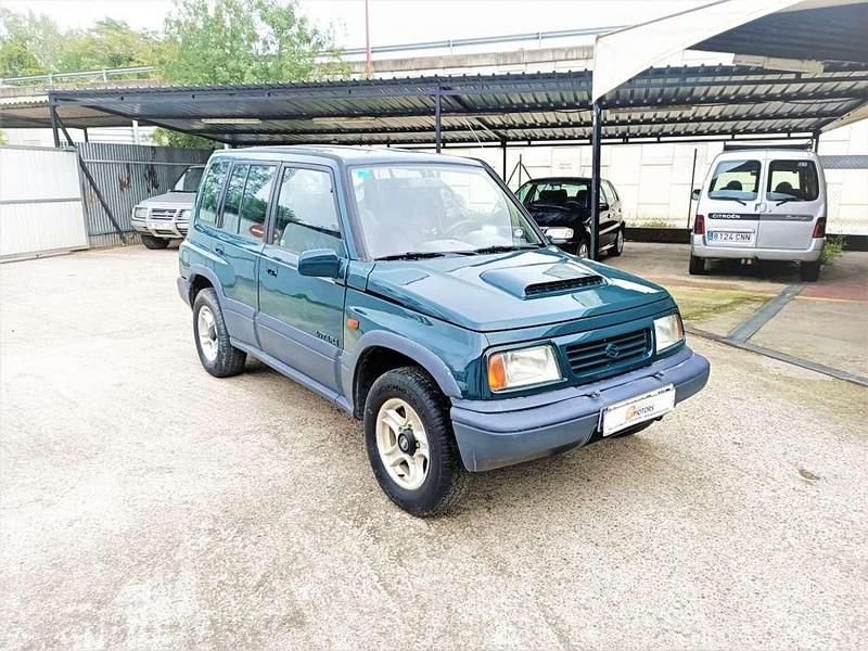 Usado Suzuki Vitara 75 CV (55 kW) 1998 Verde SUV