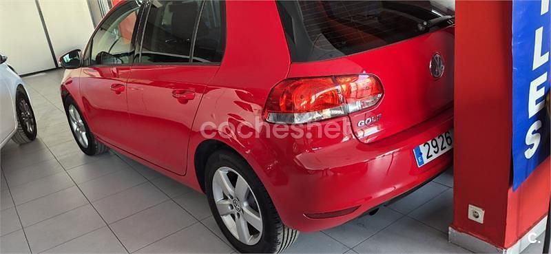 Occasion VW Golf VII Advance 105 ch (77 kW) 2012 Rouge Berline