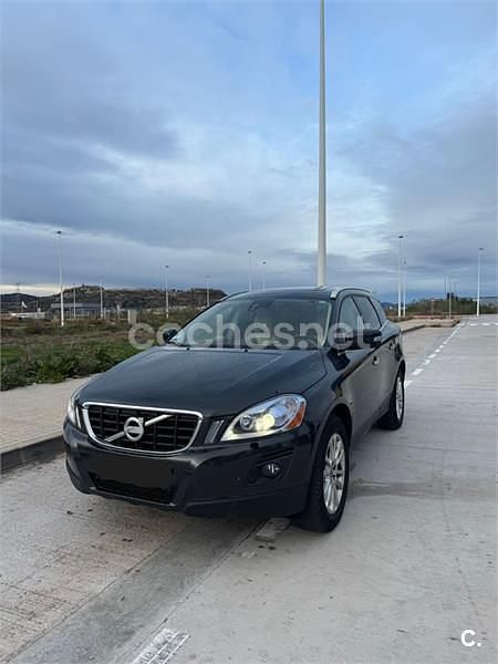 Usado Volvo XC60 Kinetic 205 CV (150 kW) 2009 Negro SUV