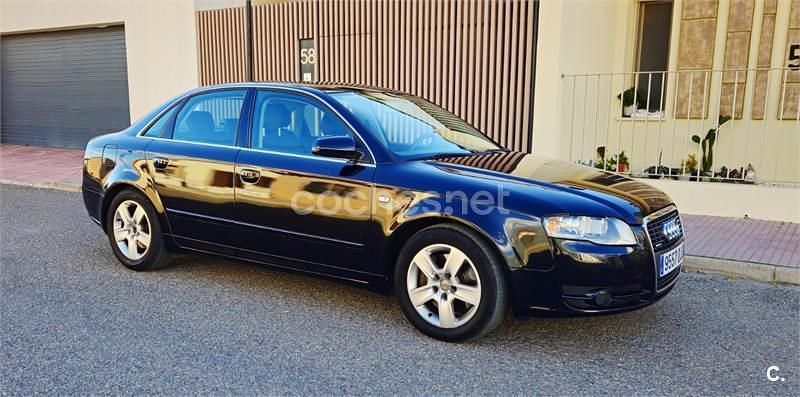 Usado Audi A4 S-Line 205 CV (150 kW) 2005 Negro Berlina