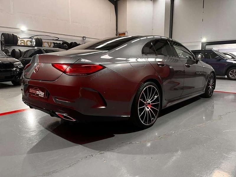 Usado Mercedes CLS300 245 CV (180 kW) 2019 Gris Coupe