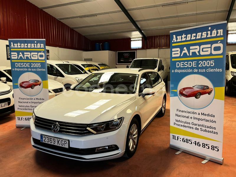 Blanco Usado 2018 VW Passat Advance Familiar | 14.490 € (Precio justo) - Imagen 1/4