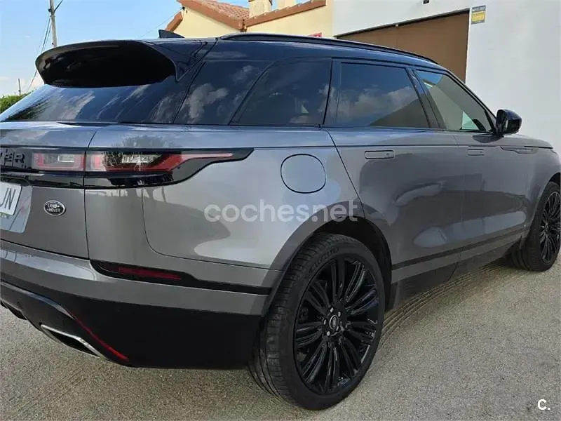 Usado Land Rover Range Rover Velar Dynamic 300 CV (220 kW) 2020 Gris / plata SUV