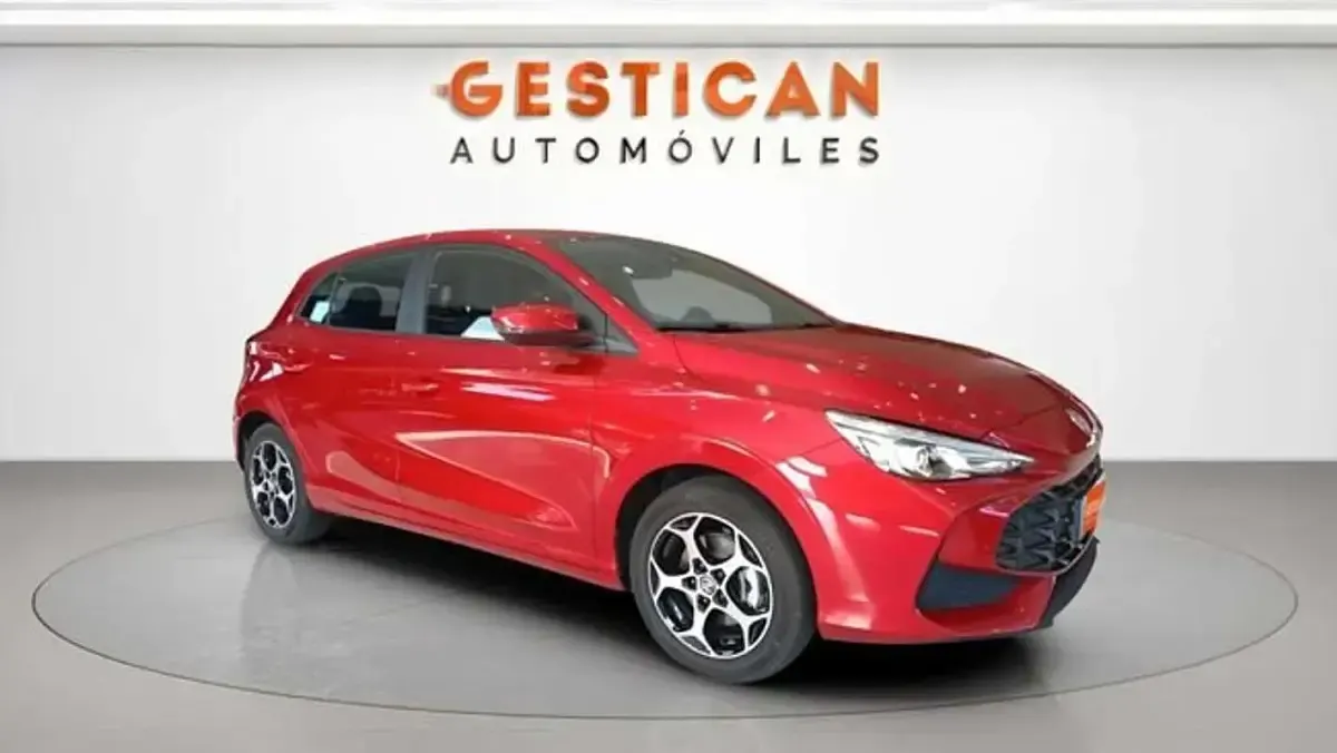 Usado MG MG3 Comfort 194 CV (142 kW) 2025 Rojo Utilitario