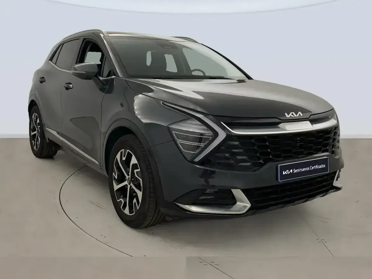 Usado Kia Sportage 150 CV (110 kW) 2024 Gris SUV