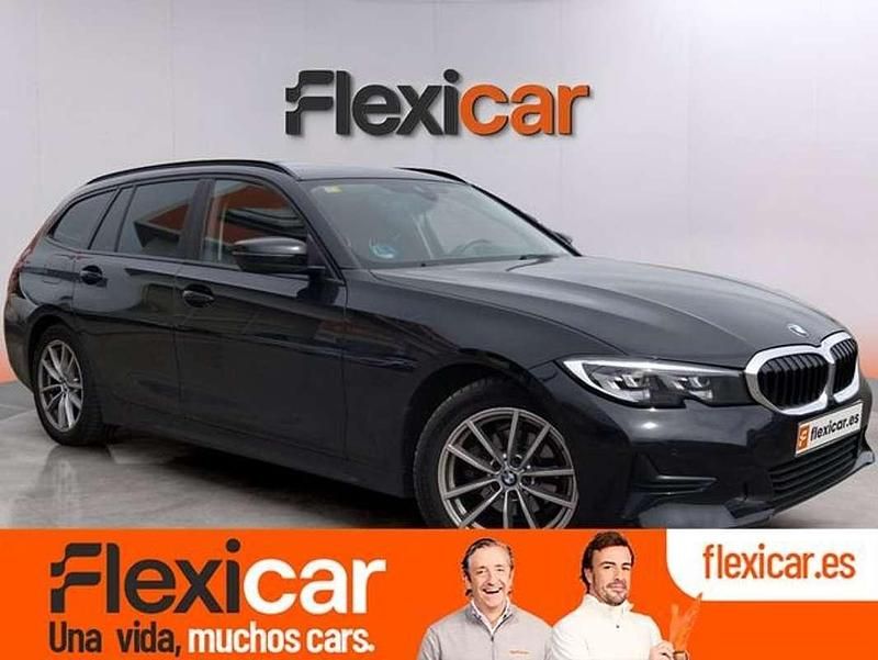 Usado BMW 318 150 CV (110 kW) 2022 Negro Familiar