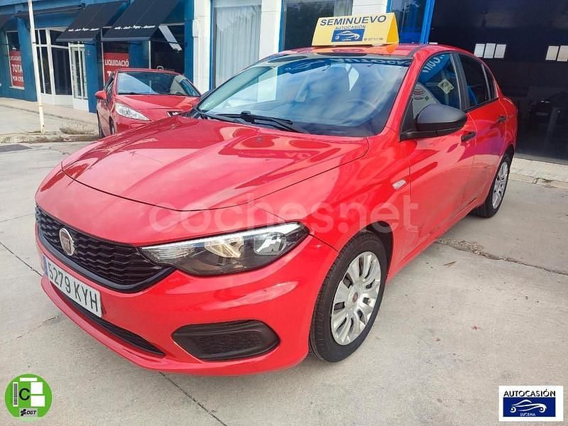 Rojo Usado 2019 Fiat Tipo Pop Berlina | 8900 € (Precio justo) - Imagen 1/4