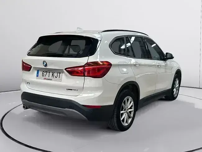 Usado BMW X1 Advantage 116 CV (85 kW) 2018 Blanco SUV
