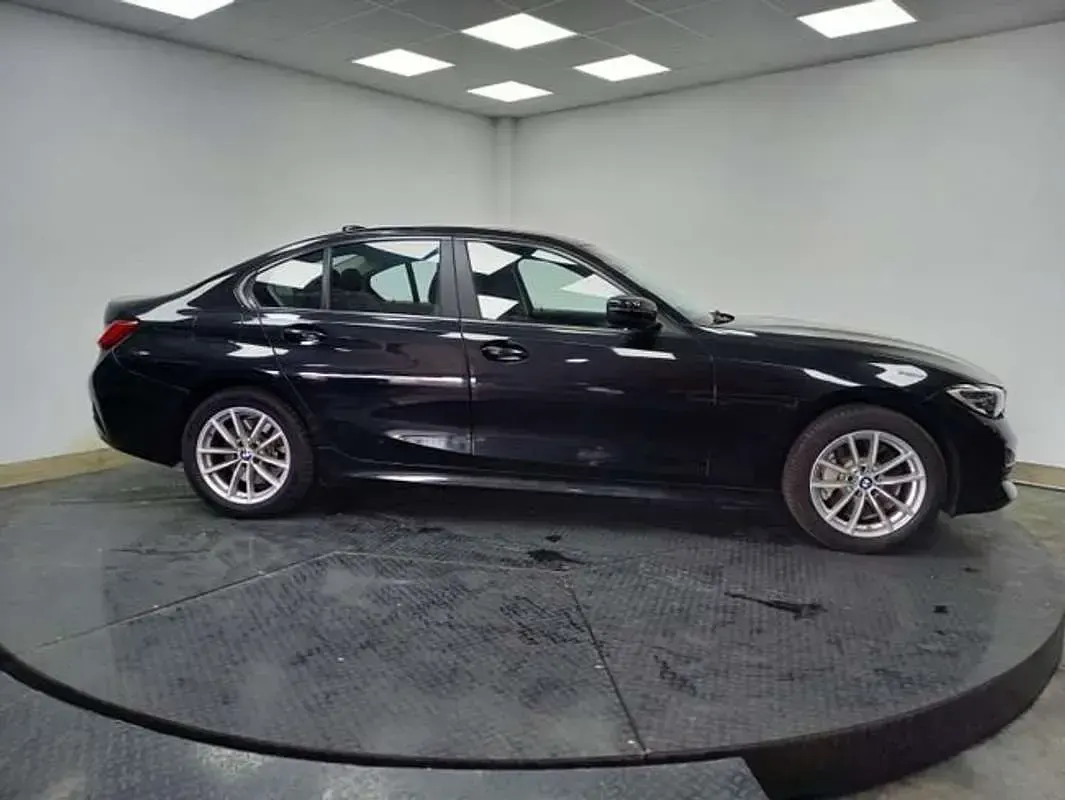 Usado BMW 330e 292 CV (214 kW) 2021 Negro Berlina