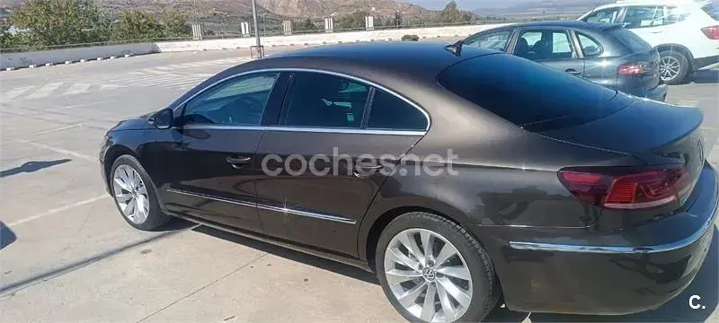Usado VW CC 140 CV (102 kW) 2014 Marrón Berlina