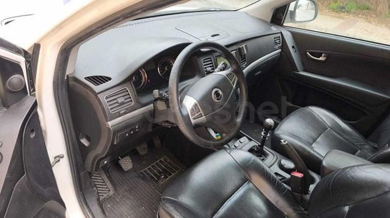 Usado Ssangyong (KGM) Korando Limited 175 CV (128 kW) 2012 Blanco SUV