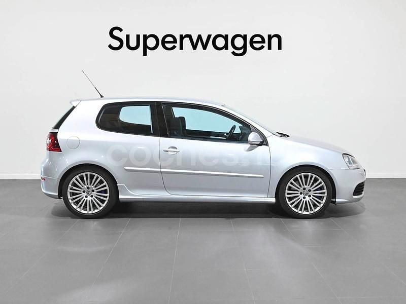 Usado VW Golf IV R 250 CV (183 kW) 2006 Gris / plata Berlina