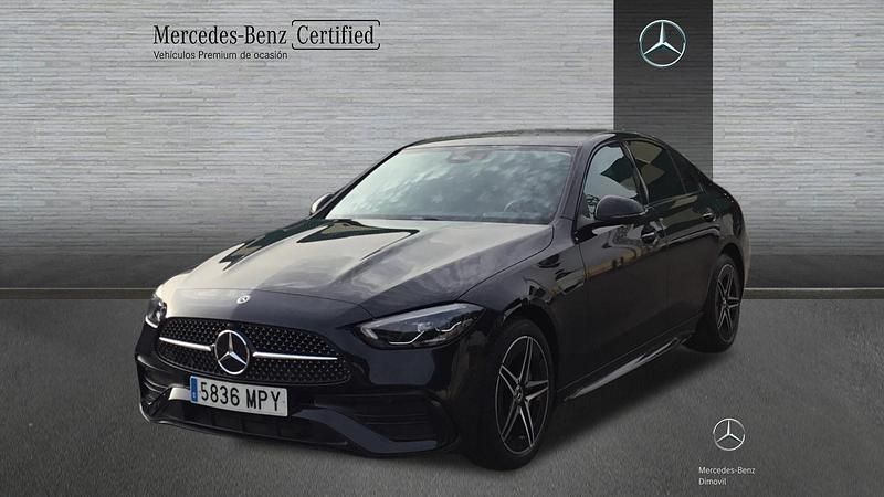 Negro Usado 2024 Mercedes C300 Berlina | 46.900 € (Buen precio) - Imagen 1/4