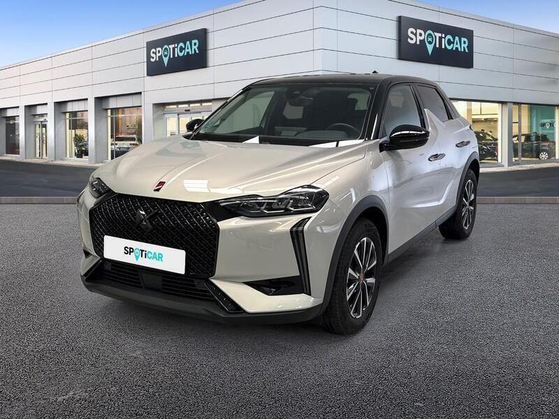 Gris Usado 2024 DS Automobiles DS3 Performance SUV | 23.900 € - Imagen 1/4