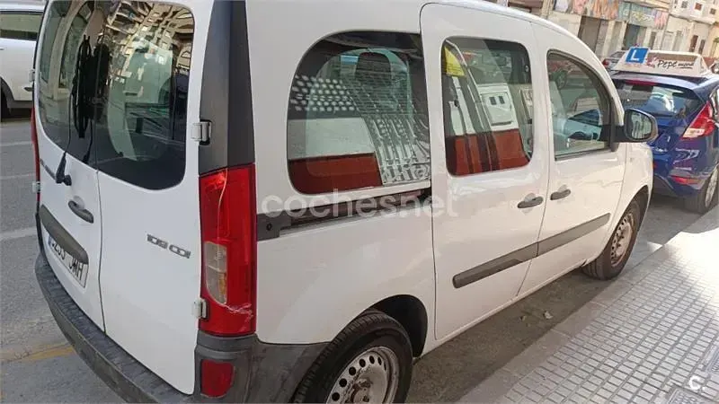 Usado Mercedes Citan 109 90 CV (66 kW) 2015 Blanco Familiar