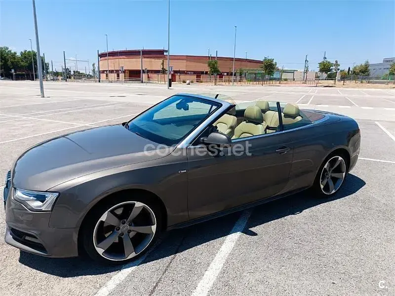 Usado Audi A5 Cabriolet 204 CV (150 kW) 2013 Beige Descapotable