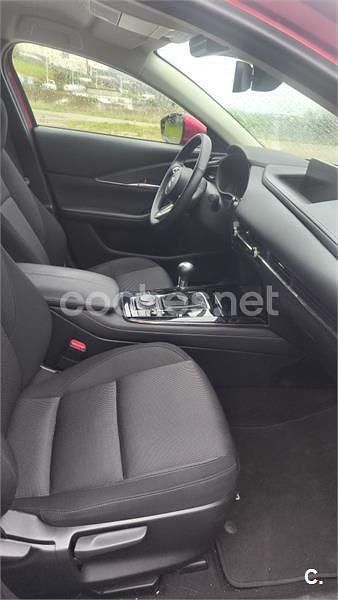Usado Mazda CX-30 122 HP (89 kW) 2021 Vermelho SUV