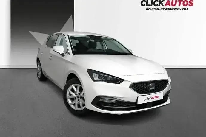 Usado Seat Leon Style 116 CV (85 kW) 2025 Blanco Utilitario