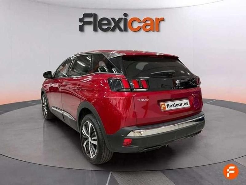 Usado Peugeot 3008 Allure 131 CV (96 kW) 2023 Rojo SUV