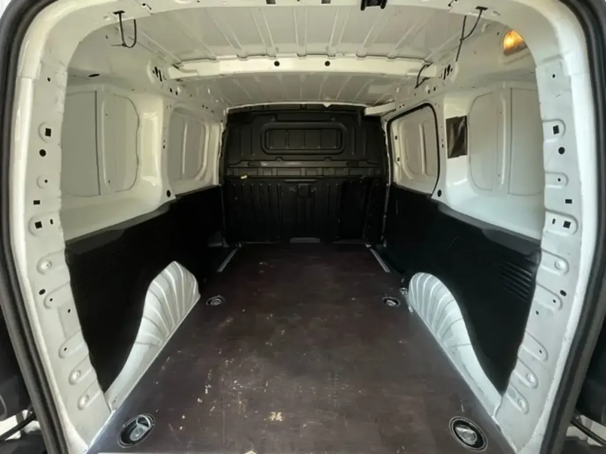 Usado Opel Combo S 102 CV (75 kW) 2021 Blanco Monovolumen