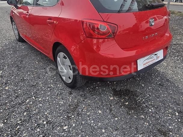 Usado Seat Ibiza Sport 105 CV (77 kW) 2011 Rojo Berlina