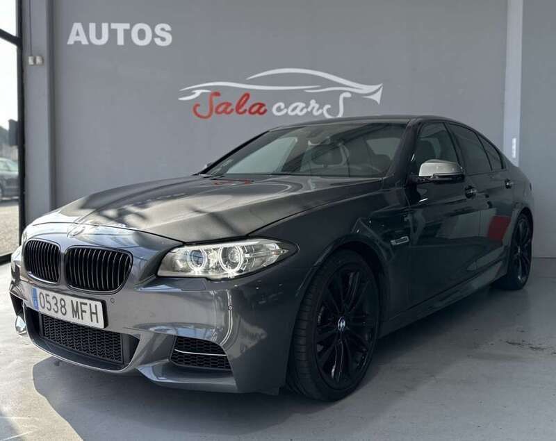 Gris Usado 2015 BMW M550 Berlina | 30.870 € - Imagen 1/4